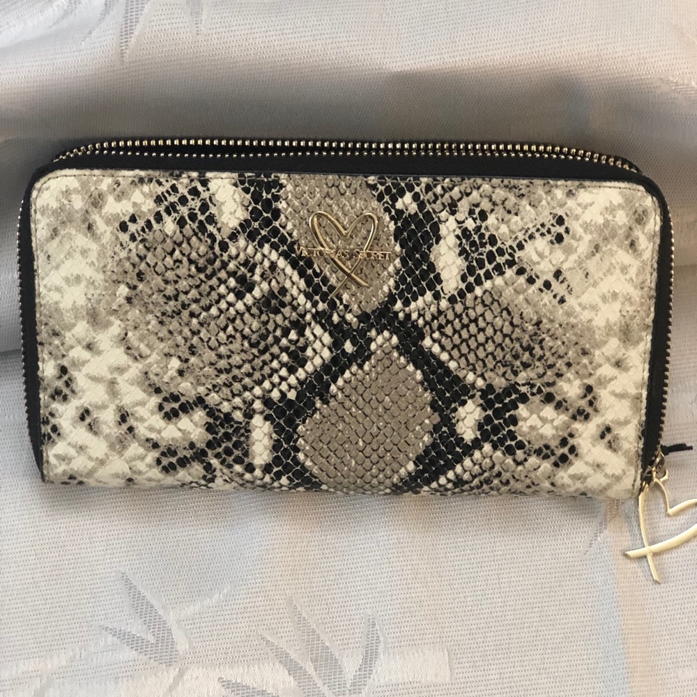 Victoria Secret Snake skin Wallet